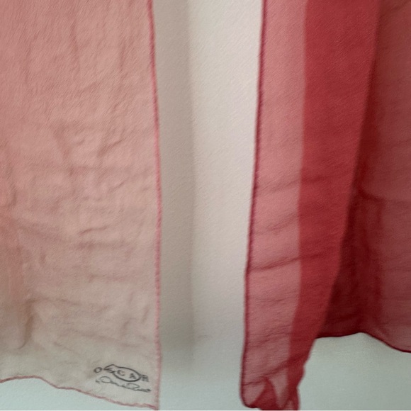 Vintage Oscar de la Renta Ombre Silk Chiffon Scarf - Excellent Condition - Picture 6 of 8